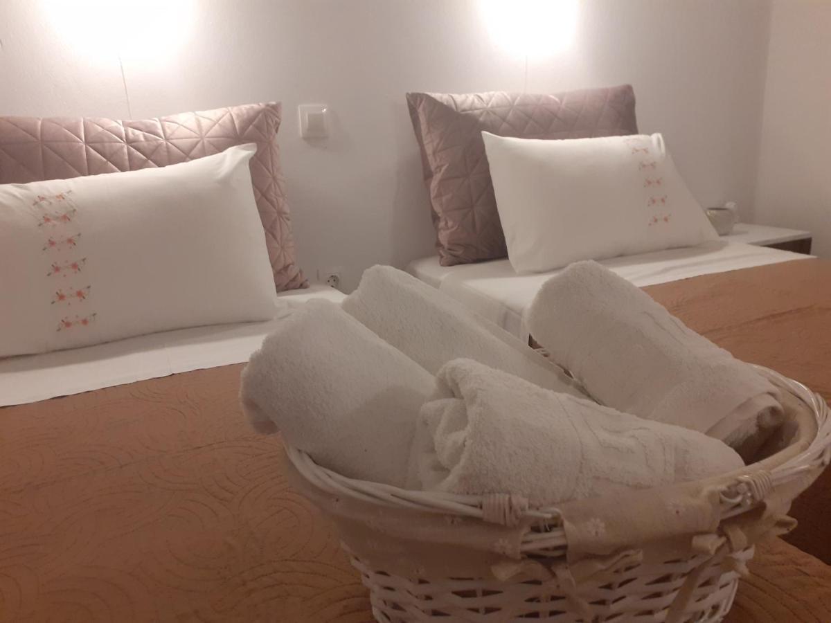 روذا Marili Downstairs Apartments المظهر الخارجي الصورة